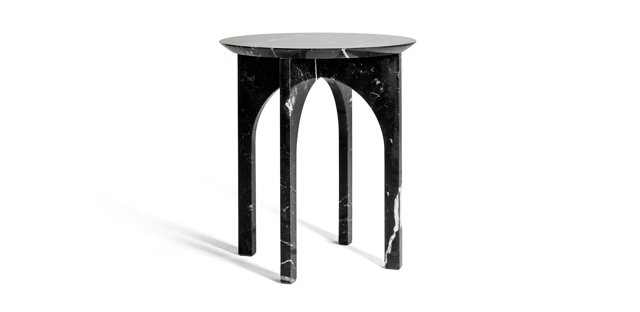 MINUS-arch-side-table_carrousel_A